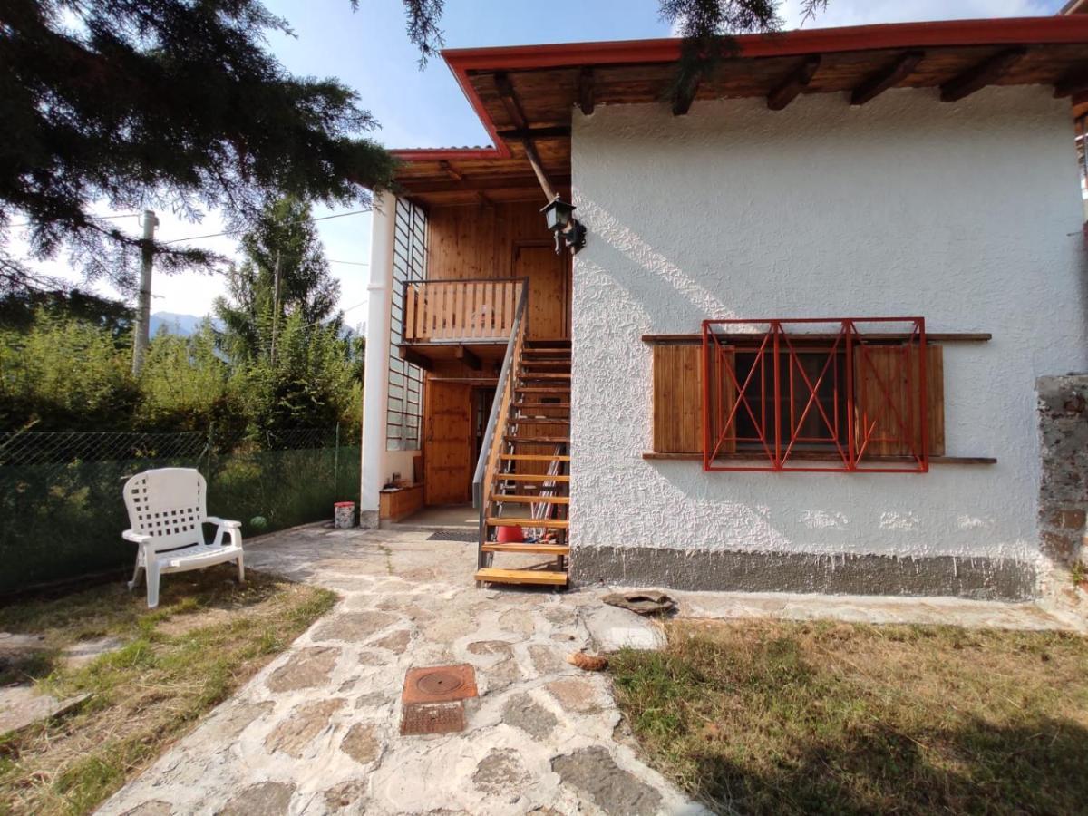 Appartamento Con Giardino Privato. Rubiana المظهر الخارجي الصورة