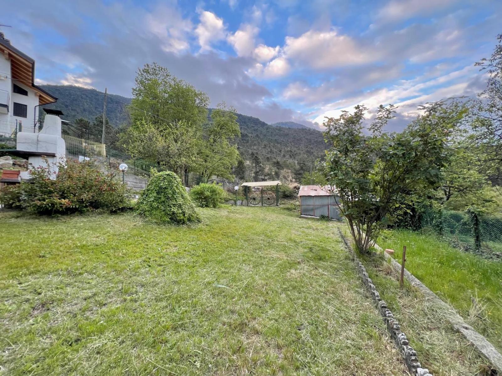Appartamento Con Giardino Privato. Rubiana المظهر الخارجي الصورة
